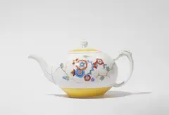 An Art Deco Berlin KPM porcelain tea pot by Theo Schmuz-Baudiss, sold Apr 2024