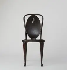 Gebrüder Thonet, A Thonet bentwood chair by Miklós Menyhért (1878 - 1935)
