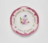 A Meissen porcelain dinner plate from the "Schwerin-Service" by Meissen Royal Porcelain Manufactory, offered Apr 2023
