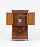 Christian Bernhard Böhringer, A Dresden mirrored writing cabinet