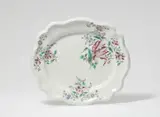 Paul Hannong, A Strasbourg faience platter with "fleurs des Indes" decor