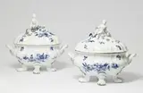 A pair of elegant Meissen porcelain tureens with "deutsche blumen" by Meissen Royal Porcelain Manufactory, offered May 2022