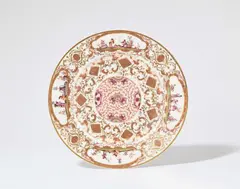 Meissen Royal Porcelain Manufactory, A magnificent early Meissen porcelain plate with Hoeroldt Chinoiseries