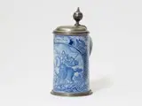 Fayencemanufaktur Nürnberg, A Nuremberg faience tankard with Saint George