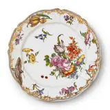 A Nymphenburg porcelain plate related to the court service by Nymphenburg, sold May 2020
