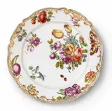 A Nymphenburg porcelain plate related to the court service by Nymphenburg, sold May 2020