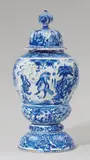 Gerhard Wolbeer, A large Berlin faience vase and cover with chinoiserie decor