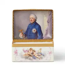 Königliche Porzellanmanufaktur Berlin Kpm, A porcelain snuff box with allegories of the arts and a portrait of Friedrich II