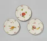 Imperial Manufactory Vienna, Three Vienna porcelain plates with fruit and vegetable decor