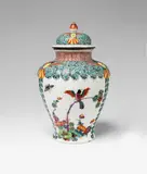 An important Meissen porcelain vase with famille vert decor by Meissen Royal Porcelain Manufactory, offered May 2018