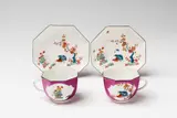 A pair of Meissen porcelain cups with Kakiemon style decor by Meissen Royal Porcelain Manufactory, offered May 2018