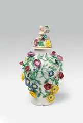Wilhelm Caspar Wegely, A Wegely porcelain vase and cover