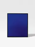 Imi Knoebel, Blaue Scheibe (Ehre an Joseph Beuys), 1992, Insulating washer with two different glass panes (signal blue)