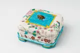 Théodore Deck, A large Chinoiserie faience box and cover