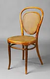 Gebrüder Thonet, A Thonet bentwood armchair, type no. 7