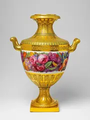 Königliche Porzellanmanufaktur Berlin Kpm, A Berlin KPM Munich-form vase No. 2