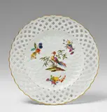Meissen Royal Porcelain Manufactory, A Meissen porcelain dessert plate from the dinner service made for Frederick the Great.