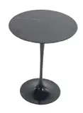 Eero Saarinen, SIDE TABLE, Black marble top on cast aluminium base