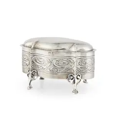 Kate Harris, ARTS & CRAFTS TRINKET BOX & COVER, 1903, 1903, silver