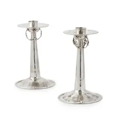 Omar Ramsden, PAIR OF ARTS & CRAFTS CANDLESTICKS, 1900, 1900, silver