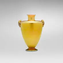 Tiffany Studios, Vase, c. 1913, hand-blown Favrile glass