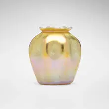 Tiffany Studios, Cabinet vase, c. 1900-1903, hand-blown Favrile glass