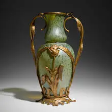 Loetz, Papillon vase with Art Nouveau mount, c. 1898, hand-blown glass, gilt brass