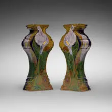 Rozenburg, Art Nouveau vases with calla lilies, pair, c. 1895, glazed and hand-painted earthenware