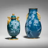 Grainger's Worcester, Faux pâte-sur-pâte covered urn