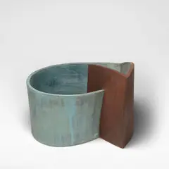 Ken Eastman, Architectural vessel, 1989, Stoneware, of high sided undulating form, decorated in brown and blue slips