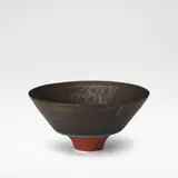 Lucie Rie, Footed bowl, circa 1983, Porcelain