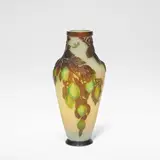 Établissements Gallé, 'Aux Quetsches' or 'Plums', vase, circa 1920, Mould blown multilayered glass