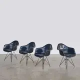 Charles and Ray Eames, Suite de quatre fauteuils DAR