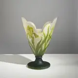 Établissements Gallé, Vase sur piédouche, A signed vase on pedestal in acid-etched multilayered glass with a rotating iris blossoms decoration by Établissements Gallé