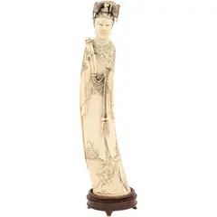 Guan Yin, CHINA, SIGLO XIX, Talla en marfil esgrafiado con detalles entintados