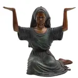 Mujer Campesina, SIGLO XX, Bronce, patinado policromo