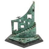 Felipe Chávez Hernández, PATIO CON PALOMAS, Bronce, patinado en color verde; con base de mármol negro