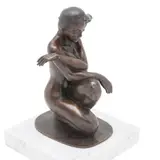 SIGLO XX by Desnudo Femenino, Bronce, patinado en color marrón; con base de mármol blanco, offered May 2026