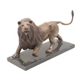 Leon, SIGLO XX, Bronce, patinado en color marrón; con base de mármol negro
