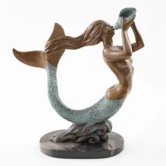 Enrique Jolly, Sirena, Escultura en bronce en base de mármol