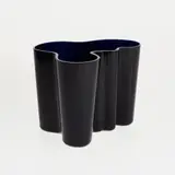 Alvar Aalto, A Savoy vase, Dark blue glass