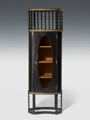 Josef Hoffmann, Display cabinet