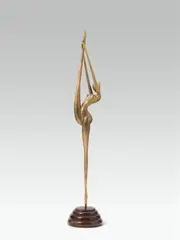 Hagenauer, Dancer