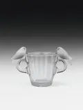 Vase "Deux Pigeons by René Lalique, offered Mar 2022