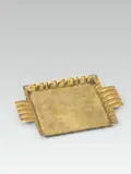 Hagenauer, Tray