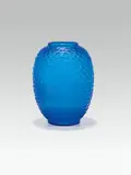 Vase "Ecailles by René Lalique, sold Jul 2021