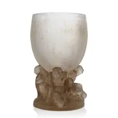René Lalique, QUATRE FIGURINES FEMMES FORMANT SOUTIEN VASE, CP409