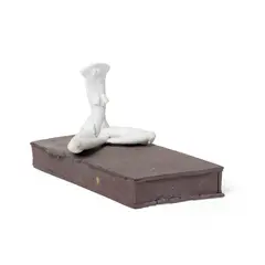 Mo Jupp, SEATED FIGURE, porcelain on a stoneware base