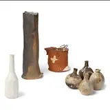 Akiko Hirai, MORANDI BOTTLE, stoneware with white glaze, 22.5cm high (8 ¾in high)