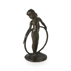Bernhard Hoetger, 'MÄDCHEN MIT REIF', CIRCA 1901, 1901, bronze